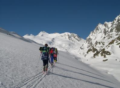 Ski de randonnée au Chateau Blanc